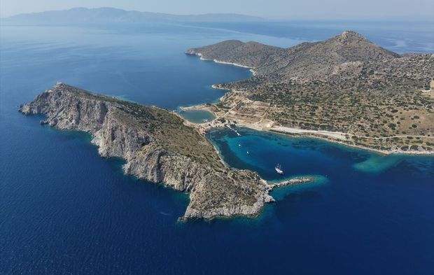 Uşak'tan yaz döneminde yoğun ziyaret edilen Datça Knidos'taki otopark sorunu çözüldü