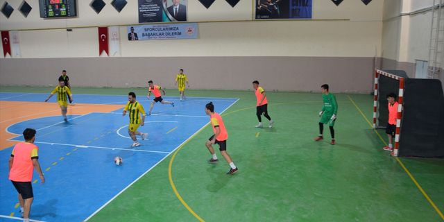 "Demirci Akıncıları Futsal Turnuvası" Başladı