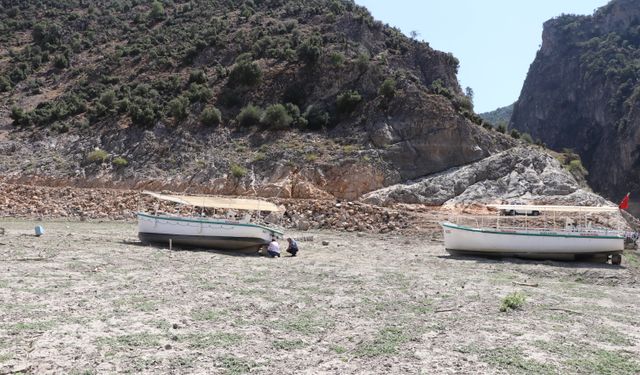 Uşak, İzmir, Ankara ve bir çok ilde yaşanan su sorunu 2050'de pik yapacak, 1 damla su kalmayabilir!