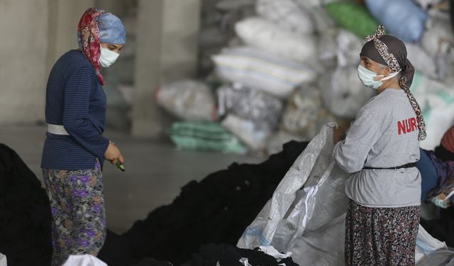Tekstil geri dönüşüm merkezi Uşak'ta üretimde Kadınların Rolü
