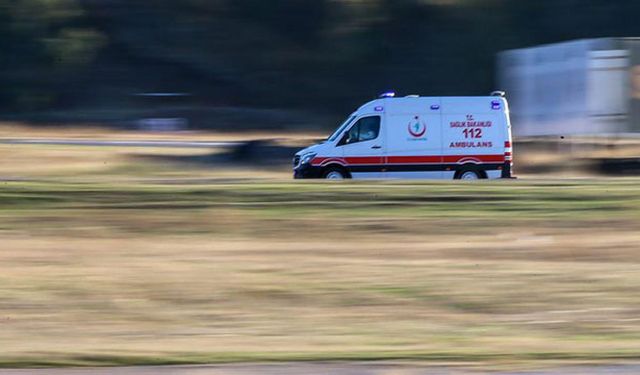 Manisa'dan kötü haber ! 2 öğrenci servisi çarpıştı, 9 öğrenci yaralandı!
