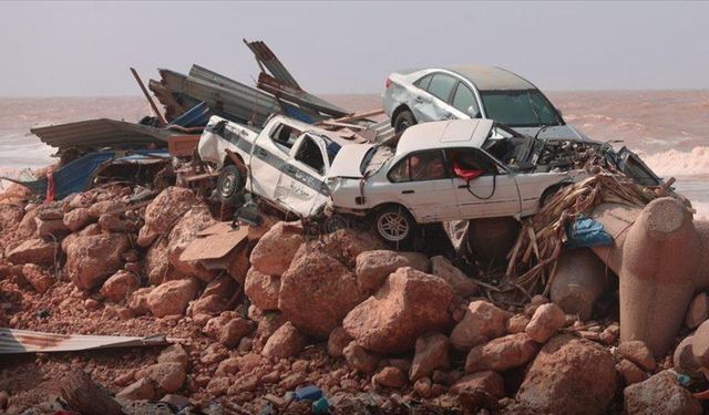 Libya'nın doğusundaki sel felaketinde 2 binden fazla kişi hayatını kaybetti