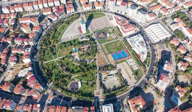 SGK'nın Uşak'ta Atapark'a çok yakın mesafede bulunan yaklaşık 12 milyonluk arsası satışa çıkarıldı