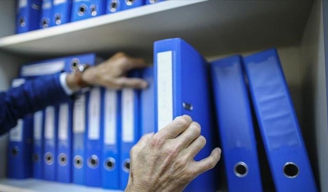 Çivril'de iki öğretmen okulda kavga etti !