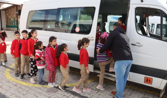 Uşak'ta okul servisi fiyatları ne alemde?
