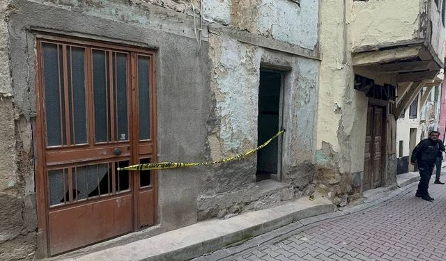 Metruk binada 1 kişi ölü bulundu