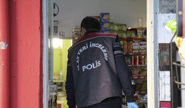Uşak'ta dükkan sahibi ile kiracı arasında kavga; 6 yaralı
