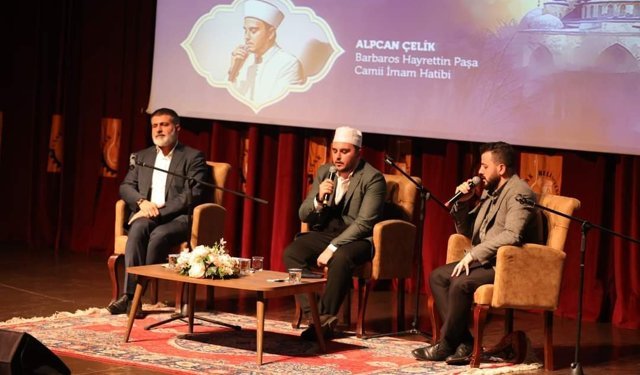 Belediye Başkanı Çakın Uşak AKM'deki “Üç Ayların Başlangıcı ve Regaip Kandili Özel” programına katıldı