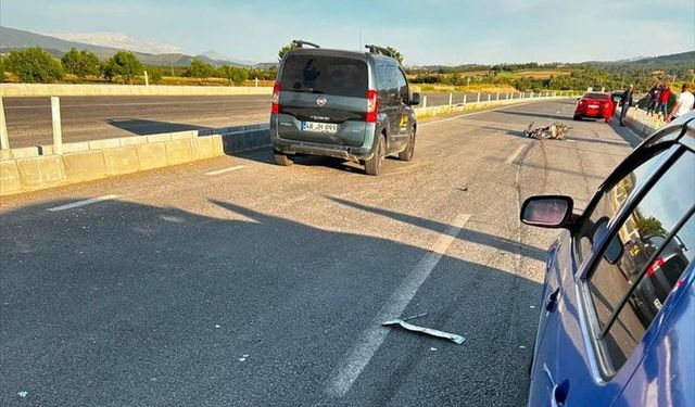 Denizli'de otomobil ile çarpışan motosikletin sürücüsü öldü