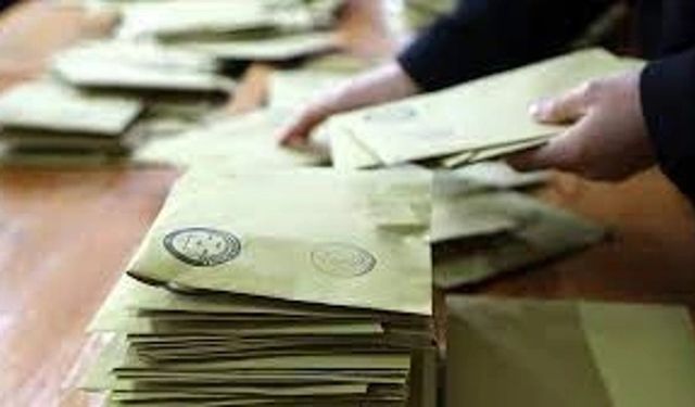 Kütahya'nın Emet ilçesinde tüm oyların yeniden sayılması için itiraz edildi