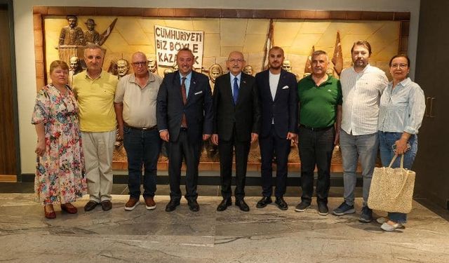 Kemal Kılıçdaroğlu, Uşak’ı ziyaret etti