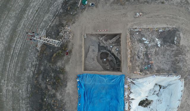 Kayıp şehir Puruşhanda'nın arandığı kazıda tahıl silosu ile iki mühür baskısı bulundu