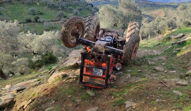 Manisa'da traktör devrildi; 1ölü,1 yaralı!