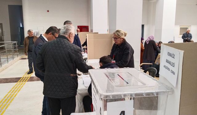 Uşak'ta 46 bin kişi önseçim için oy kullandı