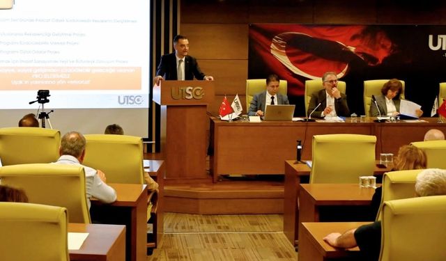Uşak TSO'da sektör temsilcilerinin de katıldığı geniş kapsamlı meclis toplantısı yapıldı