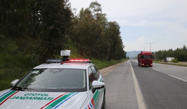 Aydın'da hız ihlaline yerli radar cihazı!