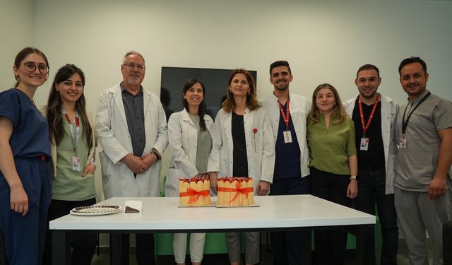 İzmir Şehir Hastanesi LÖSEMİ hastalarına umut oldu!  1,5 yılda 100 kişiye kemik iliği nakli yapıldı !