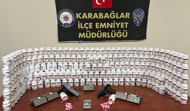 İzmir'de 13 bin 776 sentetik ecza hap bulunan şüpheli yakalandı