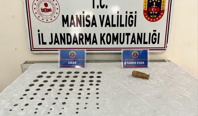 Salihli'de 76 sikke ele geçirildi!