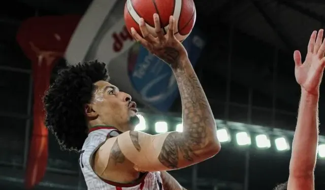 Karşıyaka'lı Roberto Gallinat'ın tedavisi sürüyor
