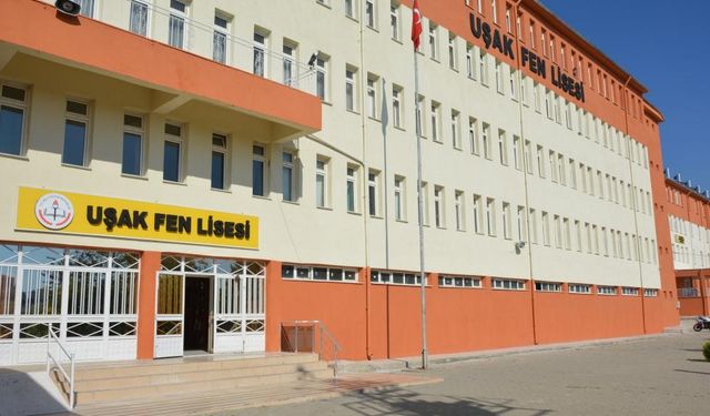 Uşak Milletvekili Ali Karaoba'dan Uşak Fen Lisesi için deli sorular!