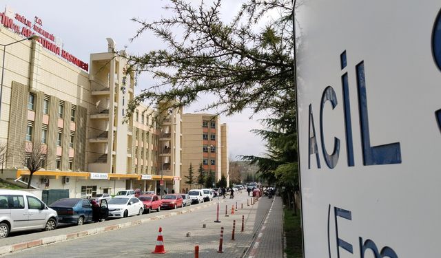 Uşak-Gediz yolu üzerinde trafik kazası: 7 kişi yaralandı