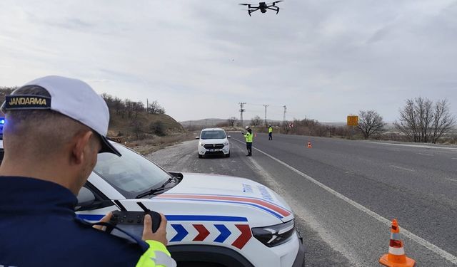 9 gün boyunca Uşak'ta 8155 sürücü radar cezası yedi!