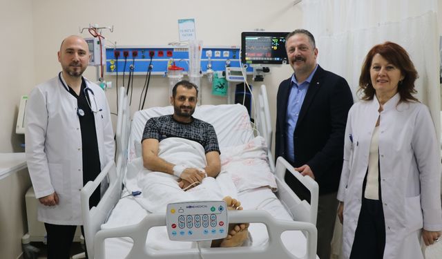 Futbol oynarken kalbi durdu, 12 gün sonra uyandı!