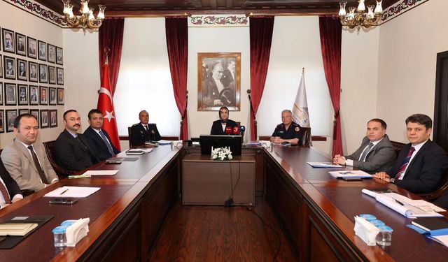 Afyonkarahisar'da asayiş toplantısı yapıldı