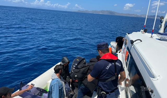 Muğla'da  33 düzensiz göçmen kurtarıldı