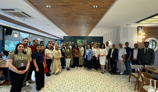 Bağımlılıklarla mücadele eden Yeşilay'ın Aydın'da toplantısı yapıldı