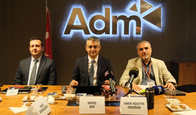 Türkiye'de bir ilk ! Ege bölgesinin turizm bölgelerinde elektrik altyapısına uydu desteği!