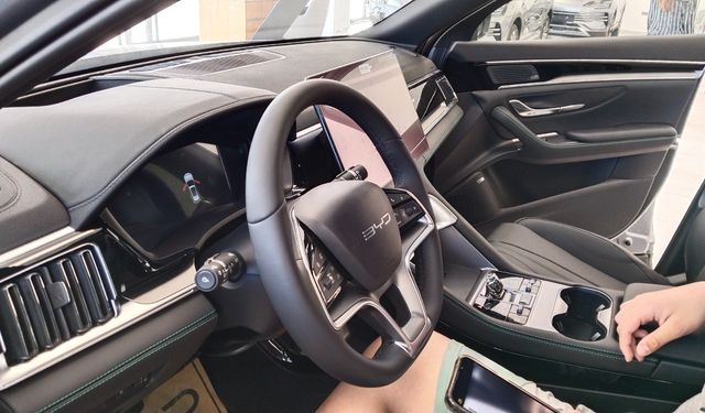 Uşak'ta BYD'ye olan ilgi artıyor! Uşaklılar, Afyon, Denizli, Eskişehir ve İzmir'deki BYD plazalarına gidiyor