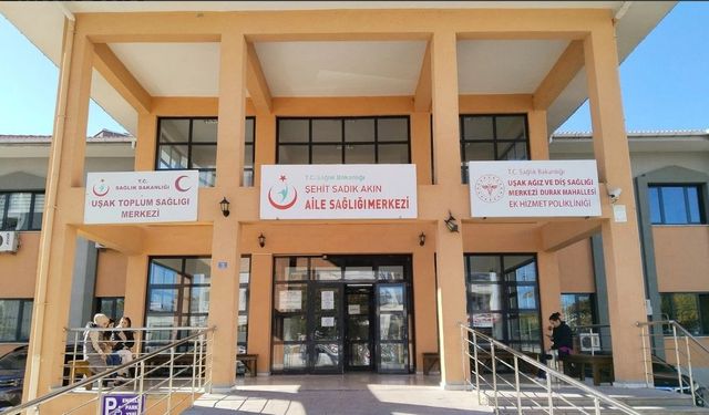 Uşak'ta 1 aile hekimi kaç hastaya bakıyor?