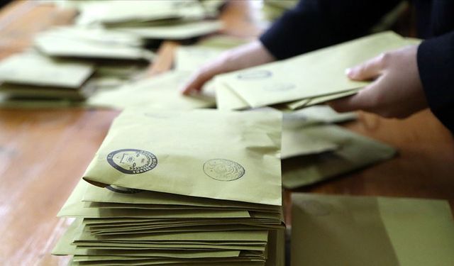 Uşak'a bir taş koyun ki, size verilen oylar ziyan olmasın!