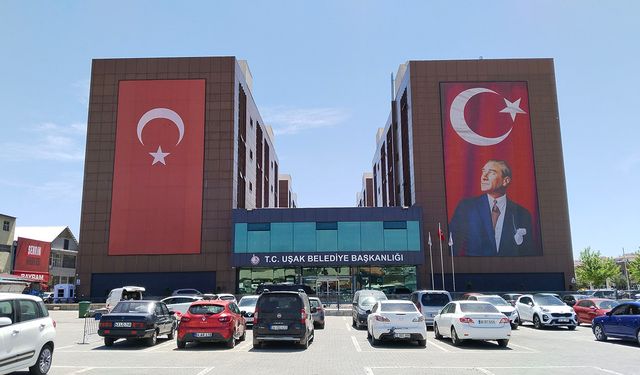 Uşak Belediyesi'nde alınan bu kararlara karşı olanların sayısı 2'den fazla