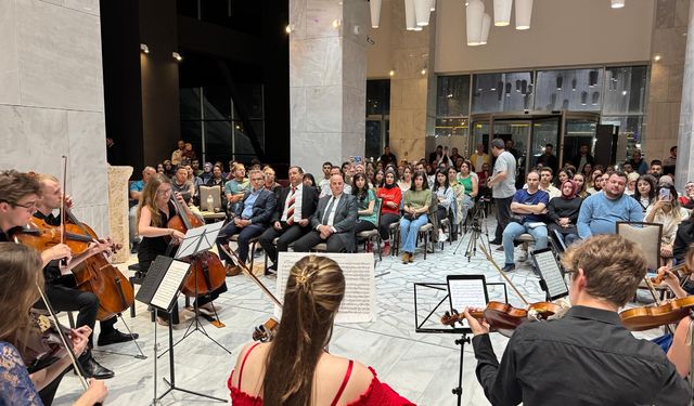 Prag oda müziği 24. Afyonkarahisar Klasik Müzik Festivali'nde !