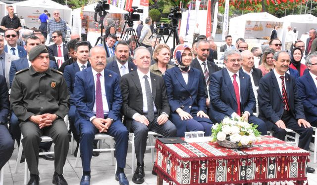 Afyonkarahisar'da "Yaşayan Miras Festivali" başladı