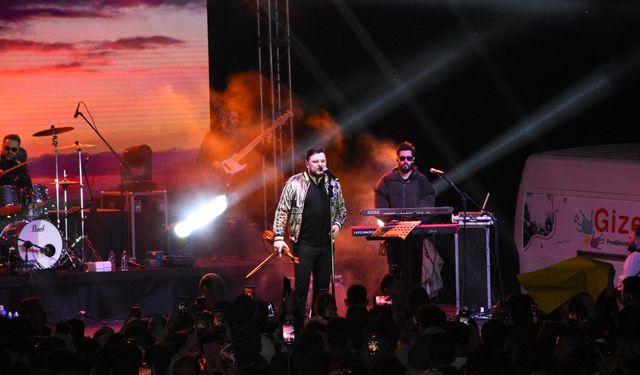 Afyonkarahisar'daki "Yaşayan Miras Festivali"nde Ekin Uzunlar sahne aldı