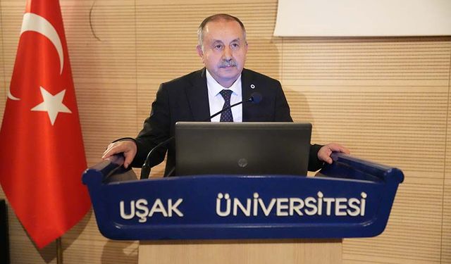 Uşak Üniversitesi'nde sosyal faaliyetler için de diploma veriliyor