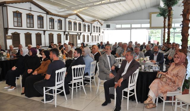 Kütahya'da AK Parti İl Teşkilatı bayramlaştı