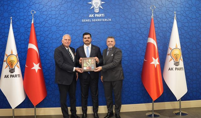 İAOSB yönetimi Eyyüp Kadir İnan'ı makamında ziyaret etti