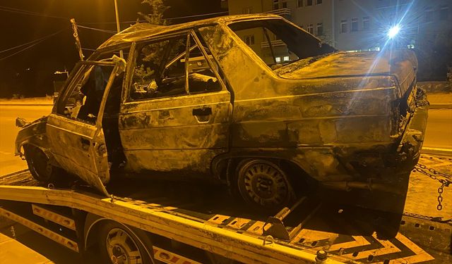 Başmakçı'da otomobil ve traktör çarpıştı: 1 kişi hayatını kaybetti