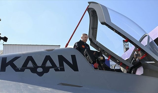 Türkiye'nin Milli Muharip Uçağı KAAN  Endonezya'ya 48 adet ihraç edilecek !