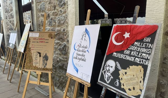 İzmir'de "Dilimizin Zenginlikleri Projesi" kapsamında yıl sonu sergisi yapıldı