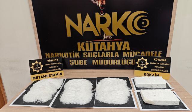 Kütahya'da yasaklı madde operasyonu, 3 gözaltı!