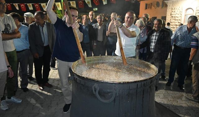 Afyonkarahisar'da "Aşure gecesi" yaptılar