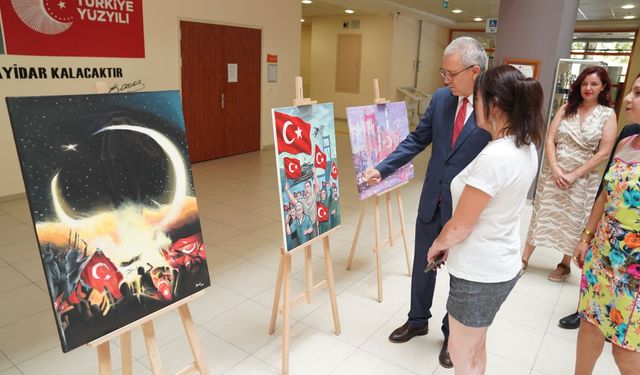 İzmir'de "15 Temmuz Demokrasi ve Milli Birlik: Zaferin Adı Türkiye" sergisi