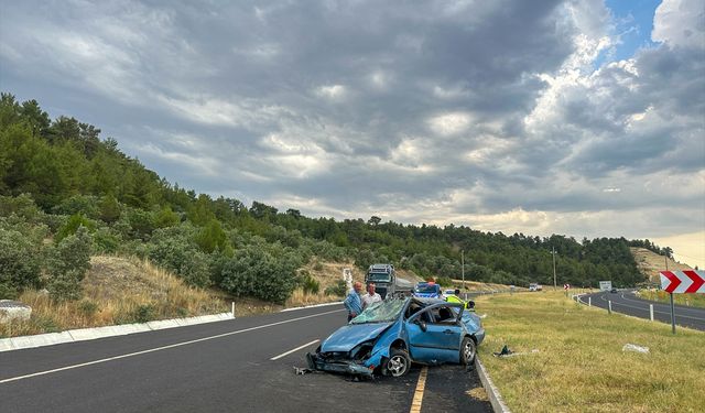 Uşak ve Gediz yolu üzerindeki Derbent köyü dolaylarında kaza