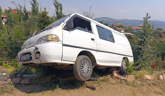 İzmir'de panelvanın altında kalan Yılmaz Kıran hayatını kaybetti